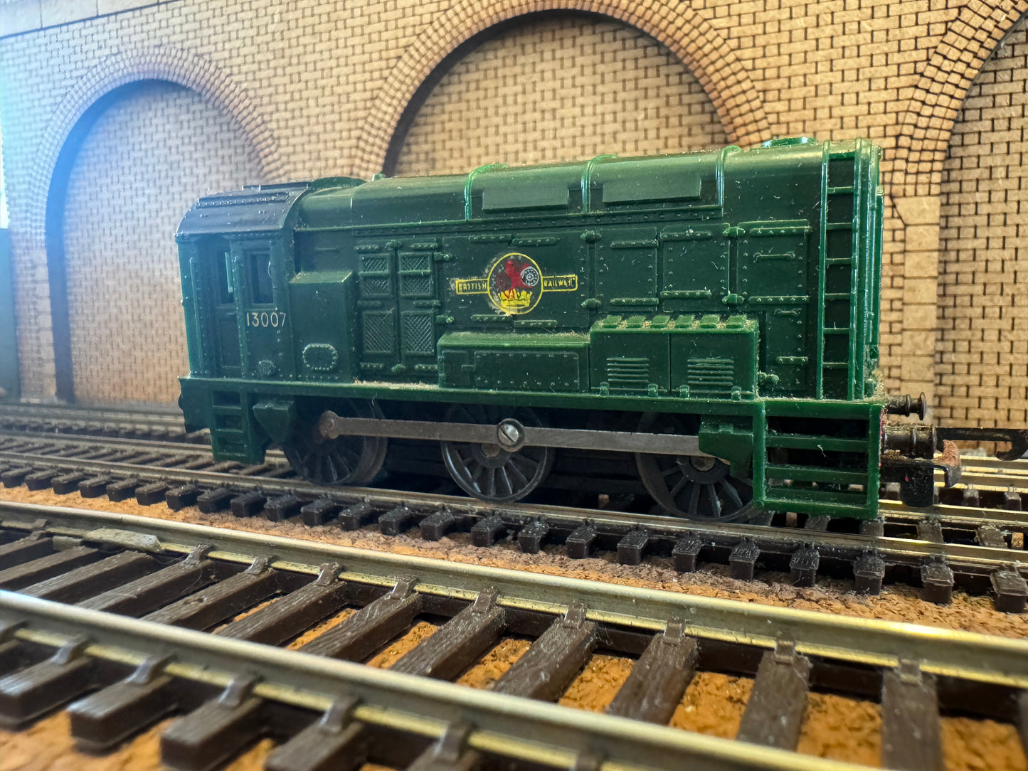 Tri-ang T.95 (TT) British Railways, English Electric 350HP Shunter [08], No.13007 in BR Green