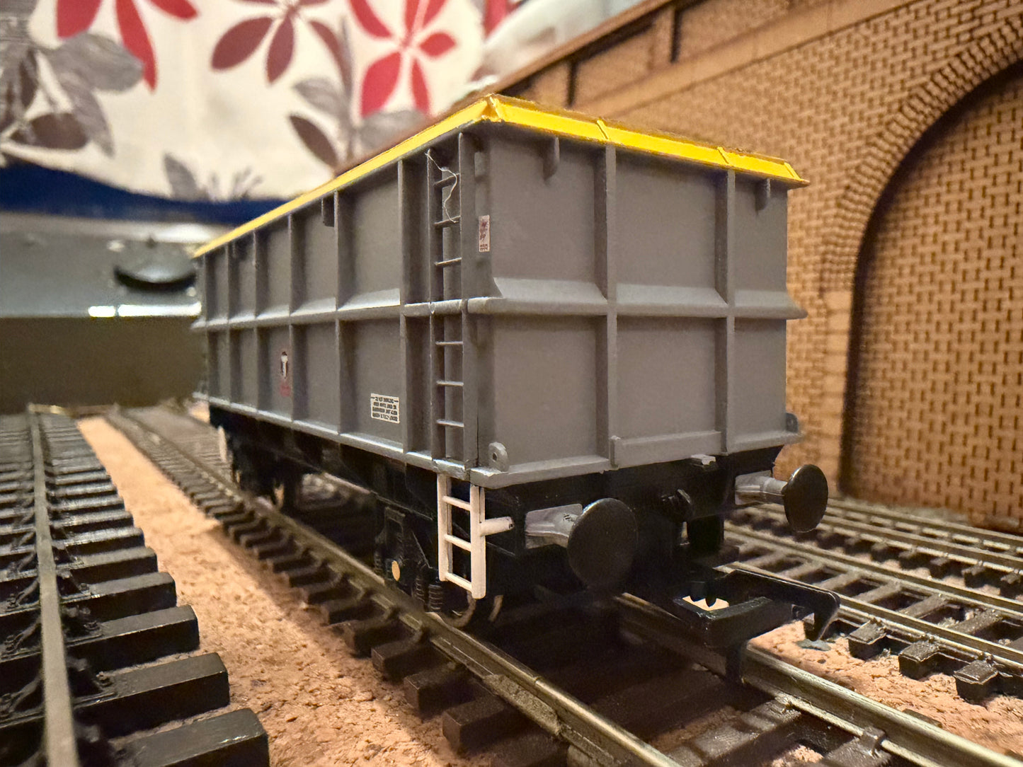 Bachmann 33-437 (OO) British Rail, SSA 35.6T Scrap Wagon No.T470158 in Transrail Livery 