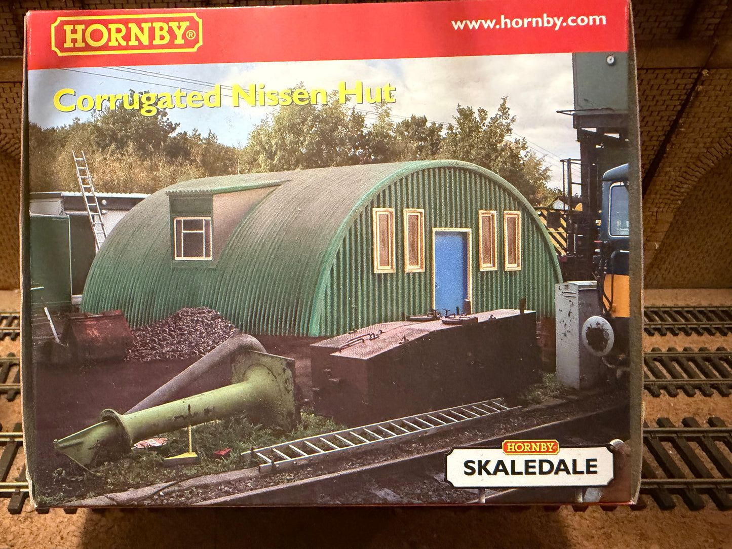 Hornby Skaledale R8788 (OO / 1:76) Corrugated Nissen Hut 