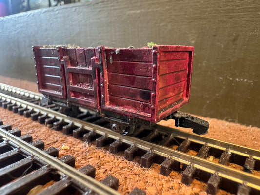 KD Railway (OO9) Five Plank Stone Wagon. Converter / Reach wagon 