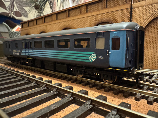 Hornby Railroad R4624 (OO) Ex British Rail MK2F Brake Open Standard No.9525 in Direct Rail Services Compass Livery 