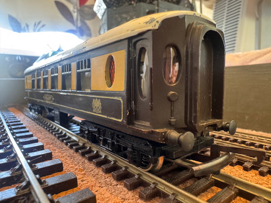 Tri-ang R328 (OO/HO) Class K 3rd Class Pullman Saloon “Mary” 