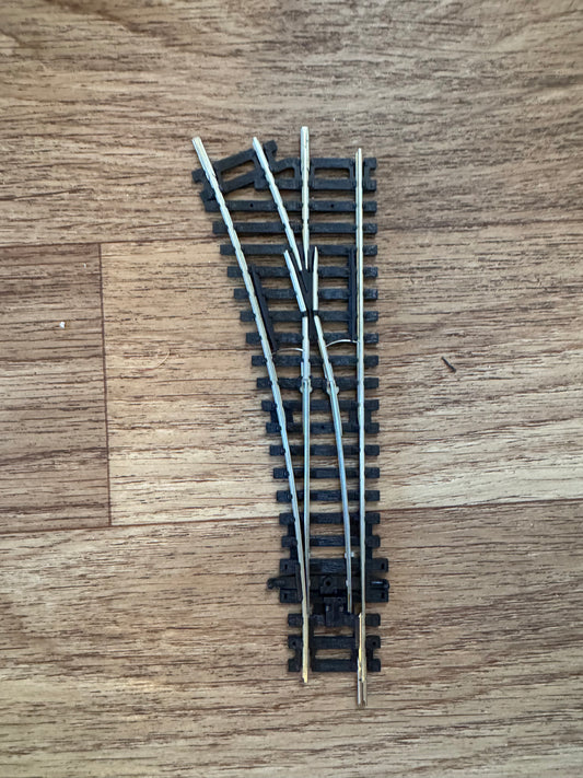 Peco (OO) Setrack St-241 Left Hand Point.