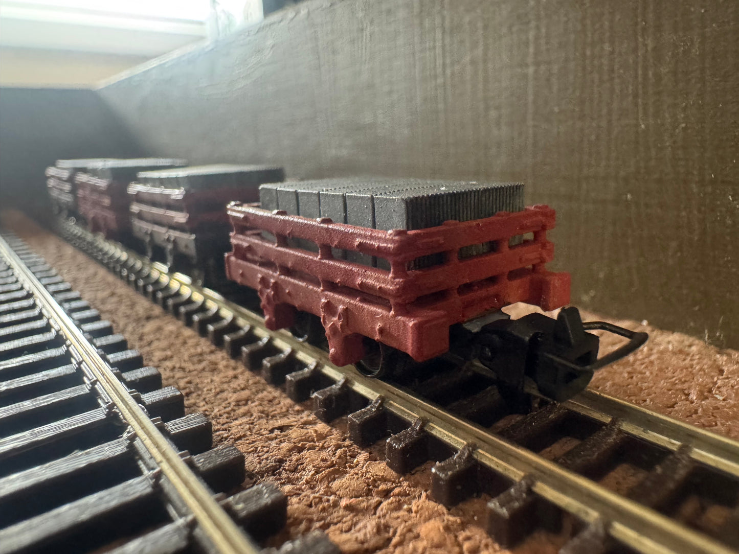 Mini Builds (OO9) Talyllyn Railway Two Bar Loaded 2T Slate Wagons. (Temporally out of stock)