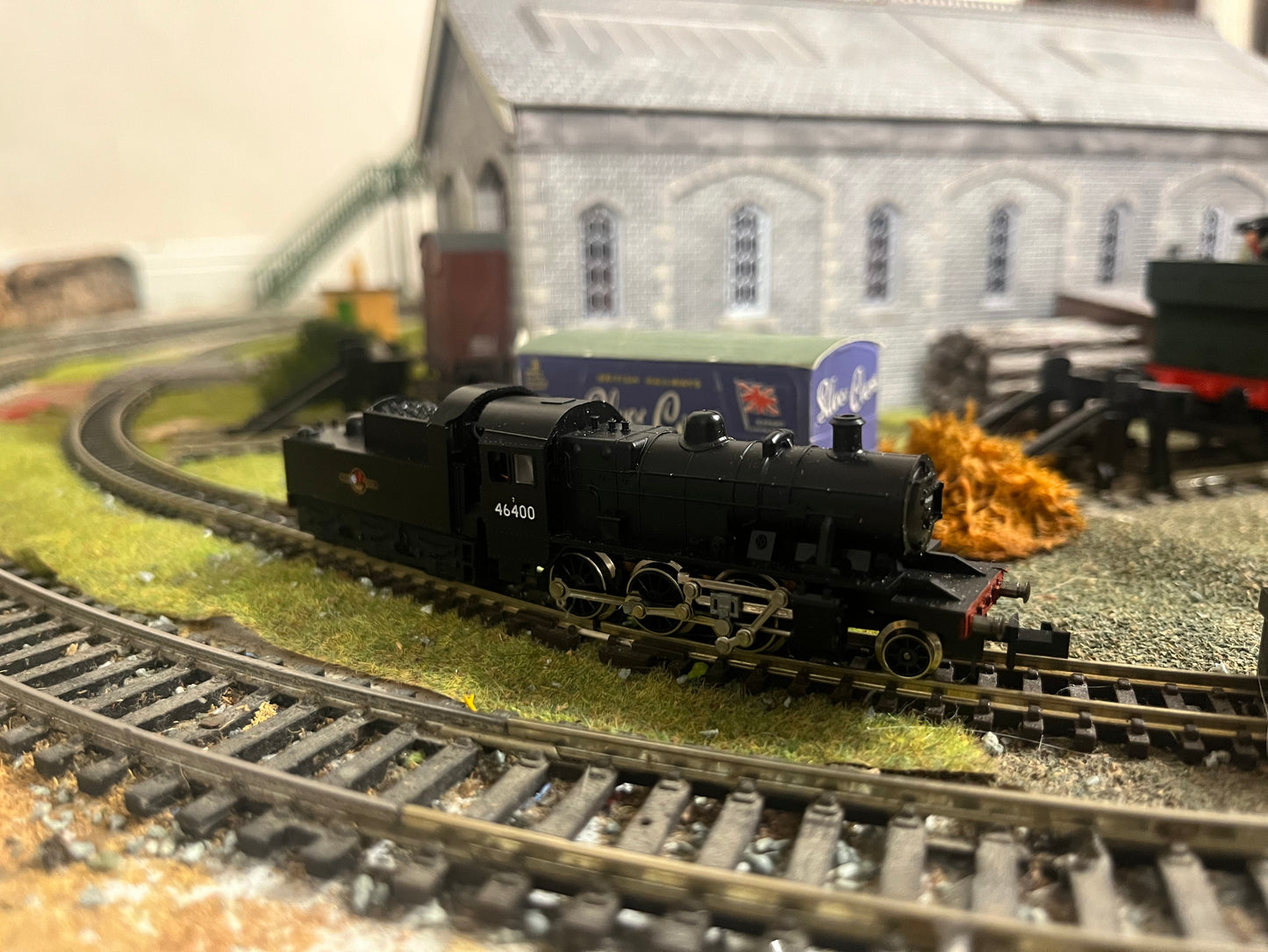 Minitrix (N Gauge) Ex LMS ‘Ivatt’ 2MT, No.46400 in Unlined British Railways Black
