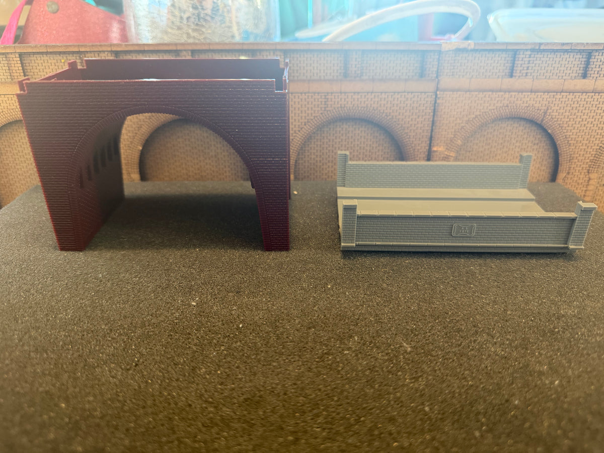 Hornby R189 (OO) Single Line, Brick Bridge