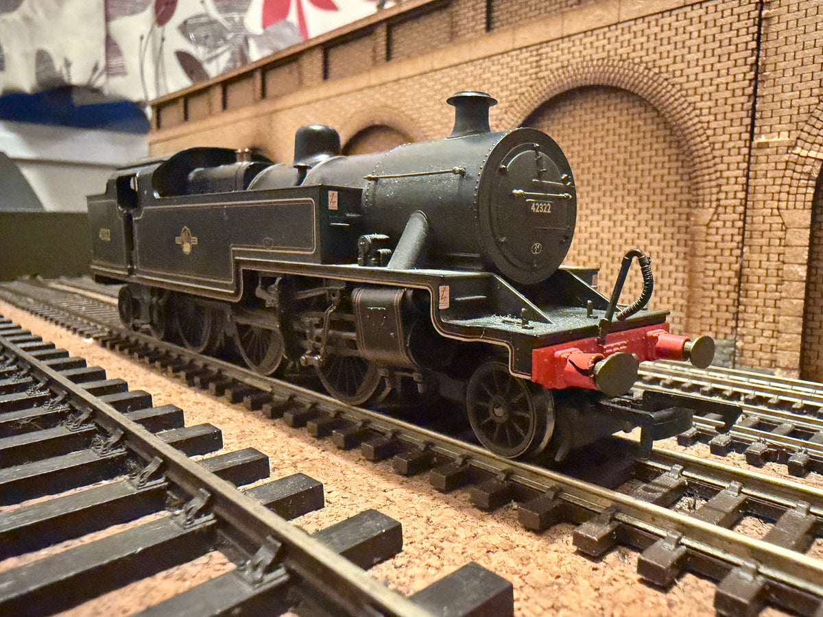 Hornby R2287 (OO) Ex LMS ‘Fowler’ 4P Tank No.42322 in Weathered lined British Railways Black. (Shed Code, 24L Carnforth Depot) (Working Project Model)