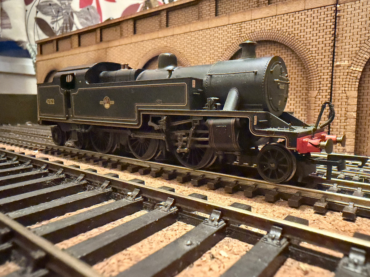 Hornby R2287 (OO) Ex LMS ‘Fowler’ 4P Tank No.42322 in Weathered lined British Railways Black. (Shed Code, 24L Carnforth Depot) (Working Project Model)