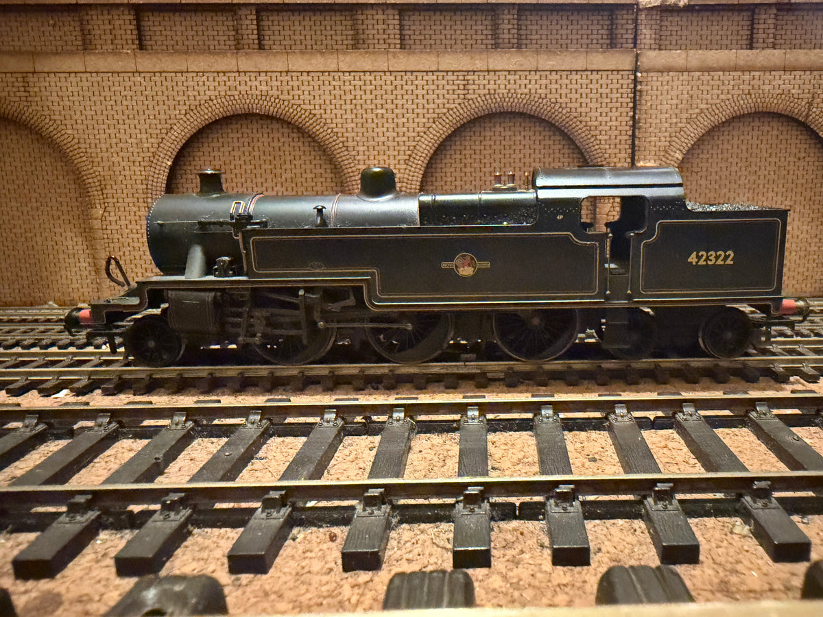 Hornby R2287 (OO) Ex LMS ‘Fowler’ 4P Tank No.42322 in Weathered lined British Railways Black. (Shed Code, 24L Carnforth Depot) (Working Project Model)