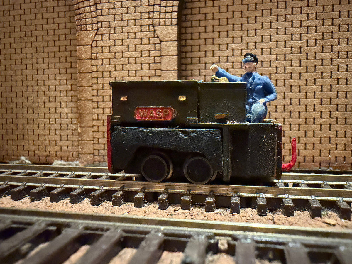 Tsugawa / Unknown TU-7T (OO9) Wingrove &amp; Rogers &nbsp;Battery Electric Locomotive “Wasp”