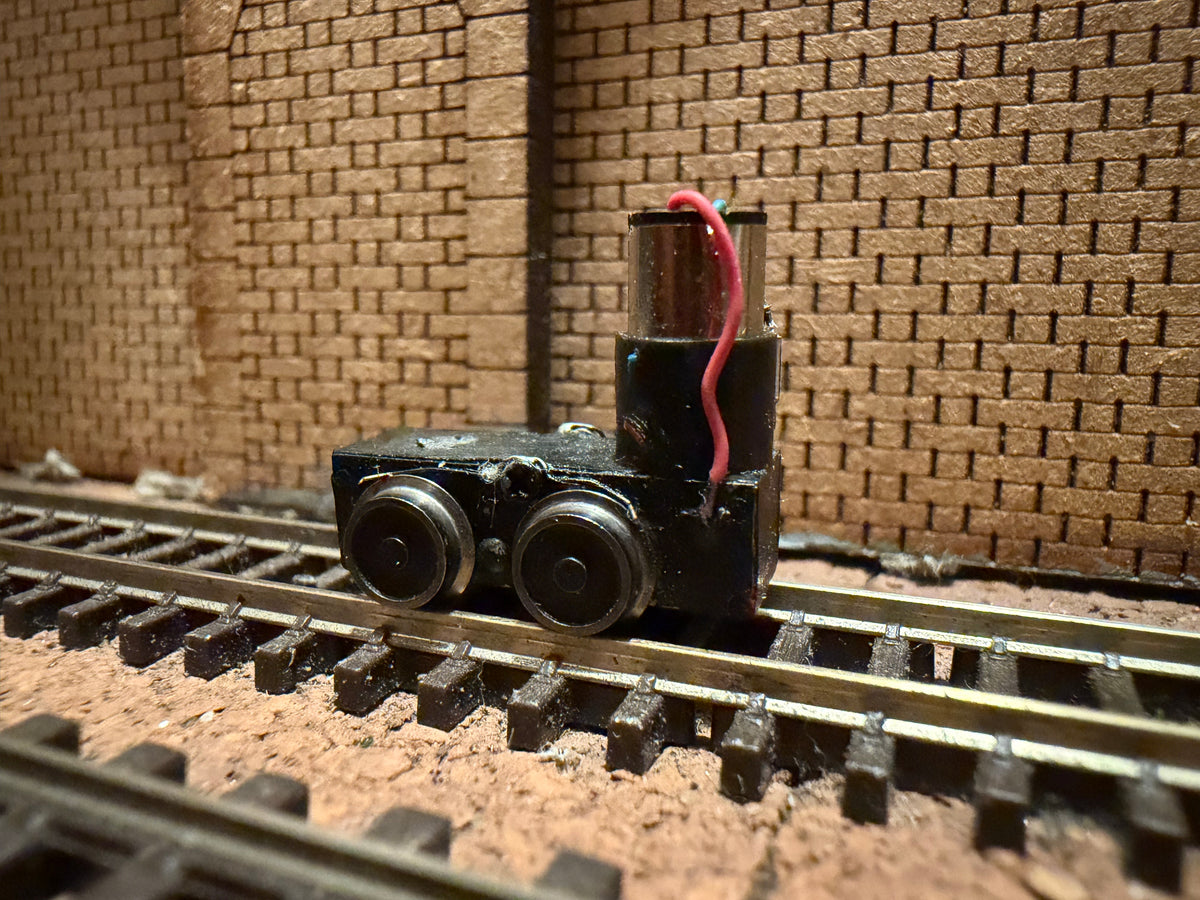 Tsugawa / Unknown TU-7T (OO9) Wingrove &amp; Rogers &nbsp;Battery Electric Locomotive “Wasp”